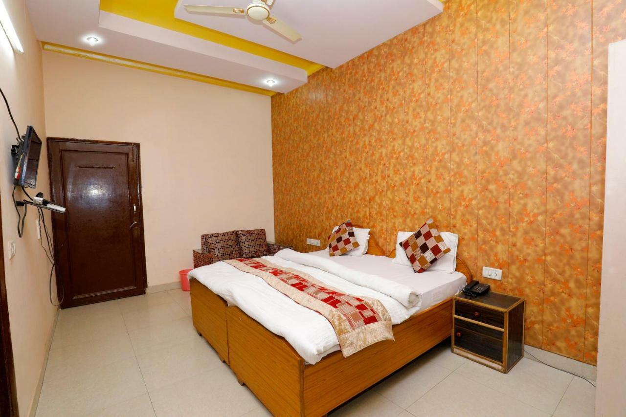 Hotel New Bakshi House Agra  Zewnętrze zdjęcie